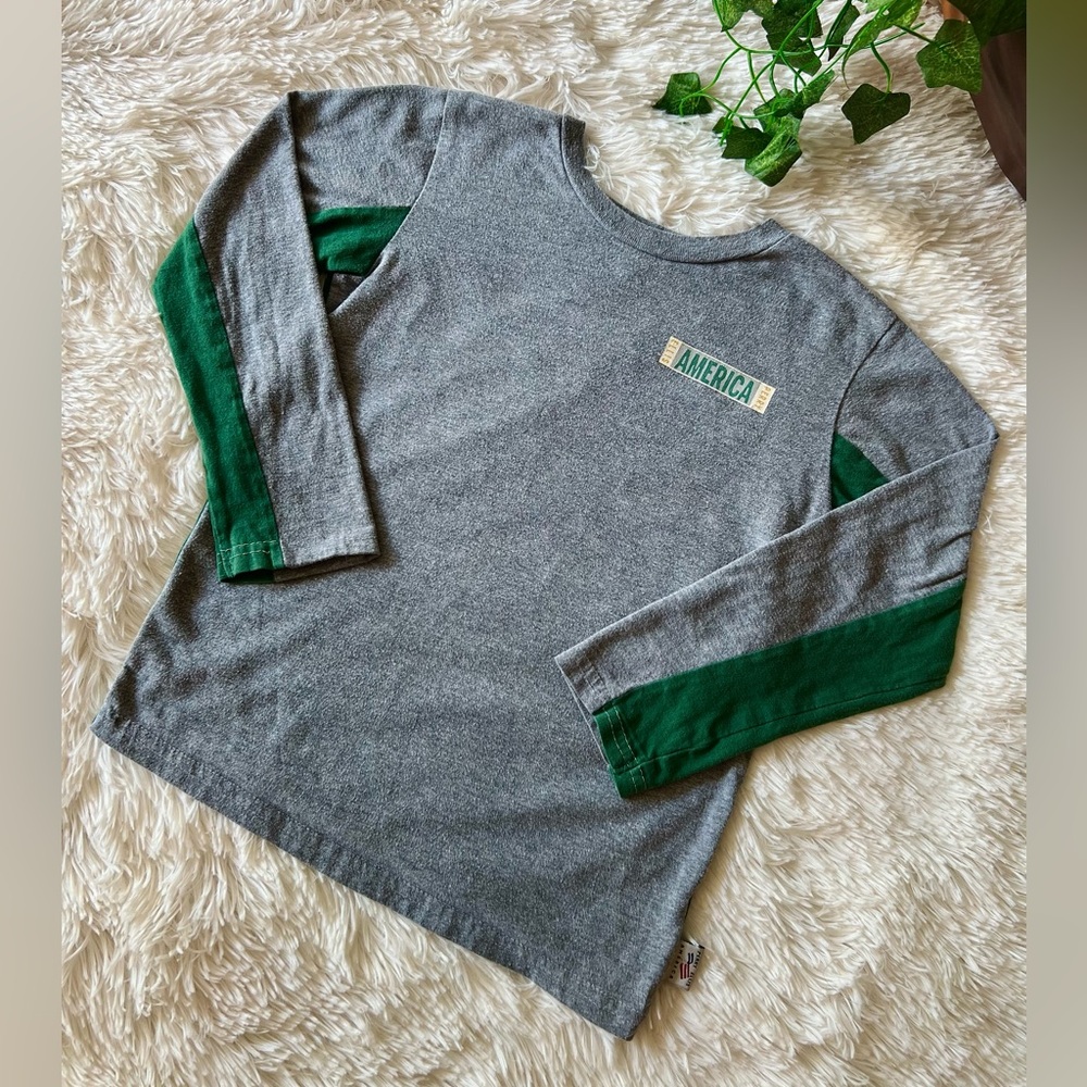 Perry Ellis ‘ America ‘ Gray and Green Kids Long Sleeve Shirt Size 6
